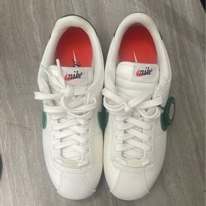 Nike Cortez